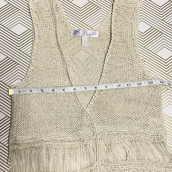Boho Style Lightweight, Open Knit, Fringed Hem Vest - Picture 4 of 6